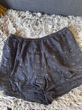 American Eagle Outfitters grey Floral High-Waist